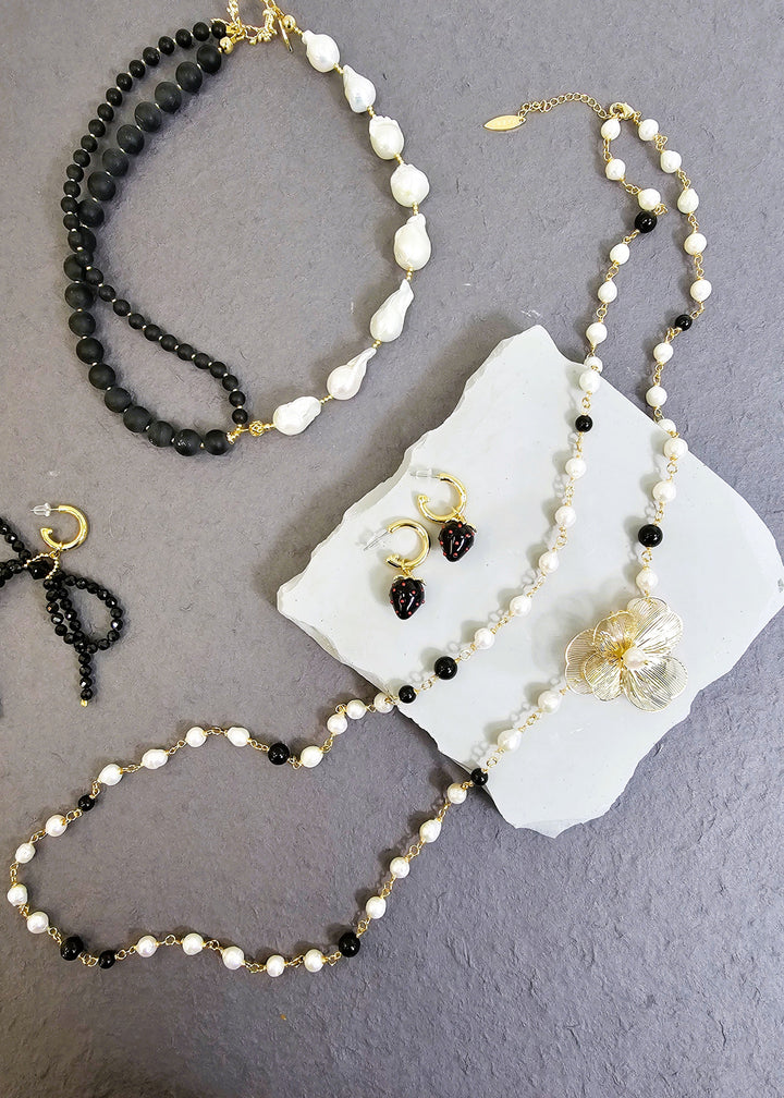 Freshwater Pearls And Black Obsidian With Flower Charm Long Necklace PN004