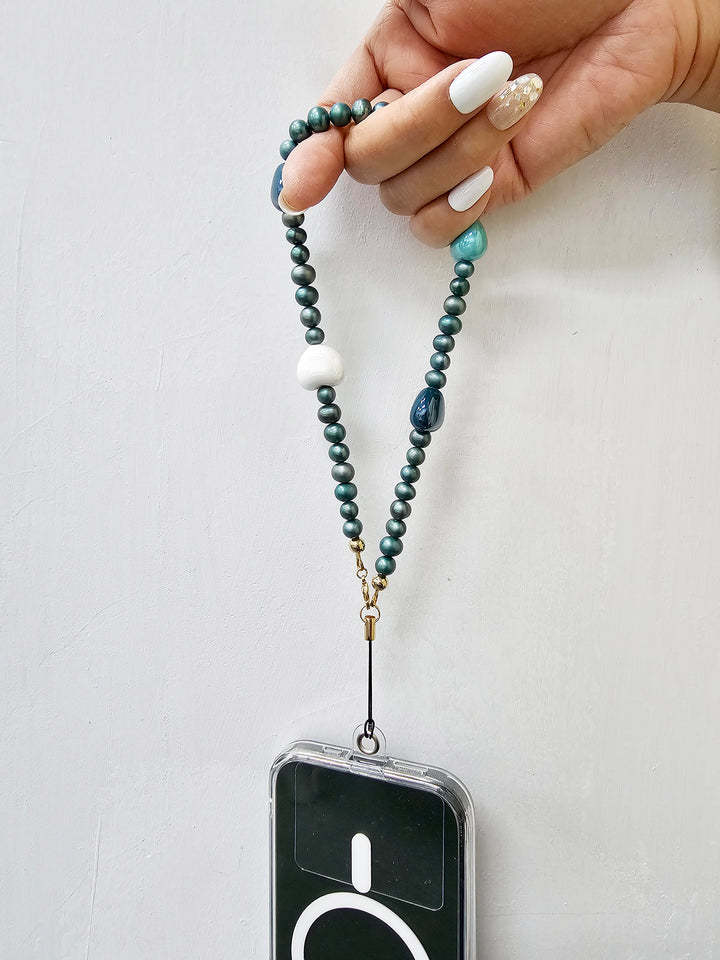 Green Freshwater Pearls With Hearts Phone Strap PC008