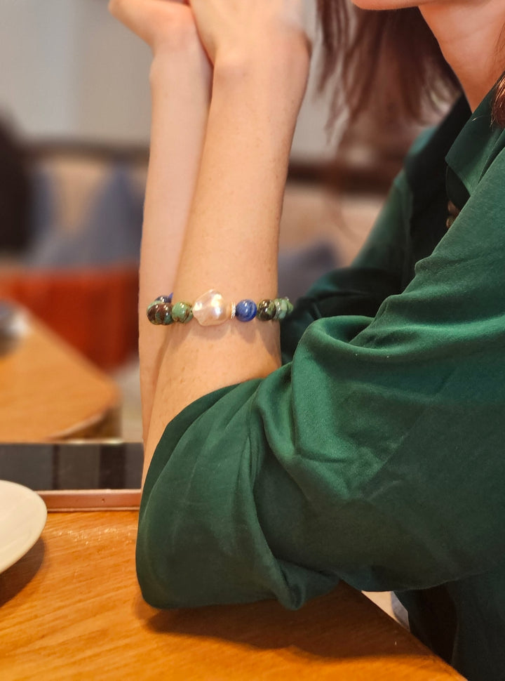 Phoenix Lapis With Baroque Pearls Bracelet NB011
