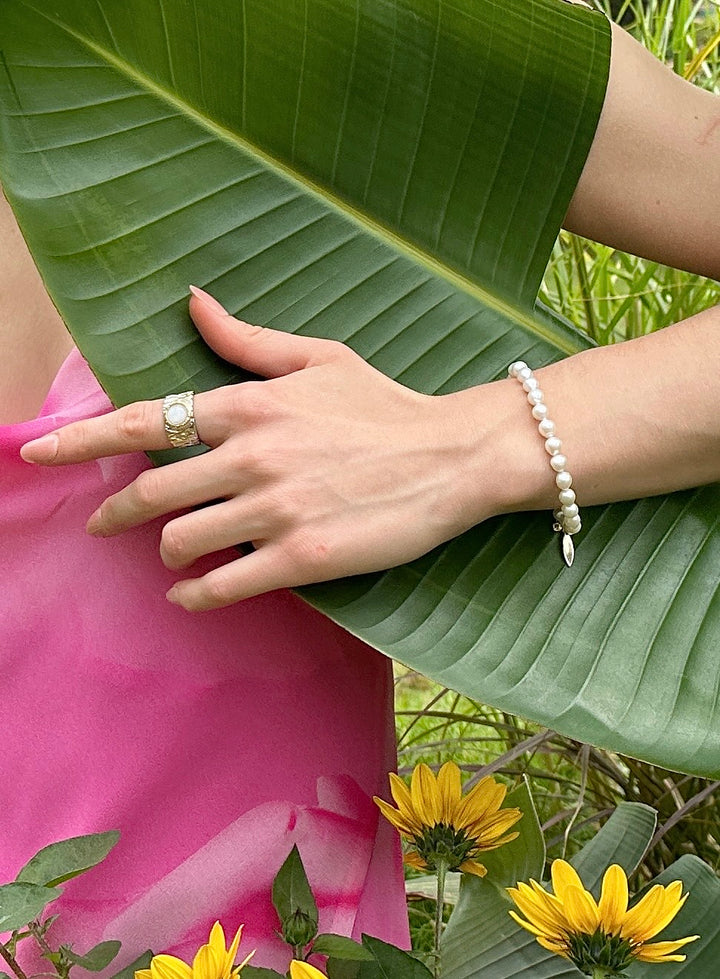 Must-have Freshwater Pearls Beaded Adjustable Bracelet LB015 - FARRA