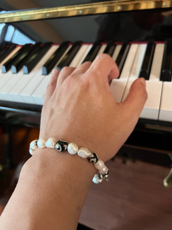 Freshwater Pearls With Black Dzi Agate Men's Bracelet MEB03