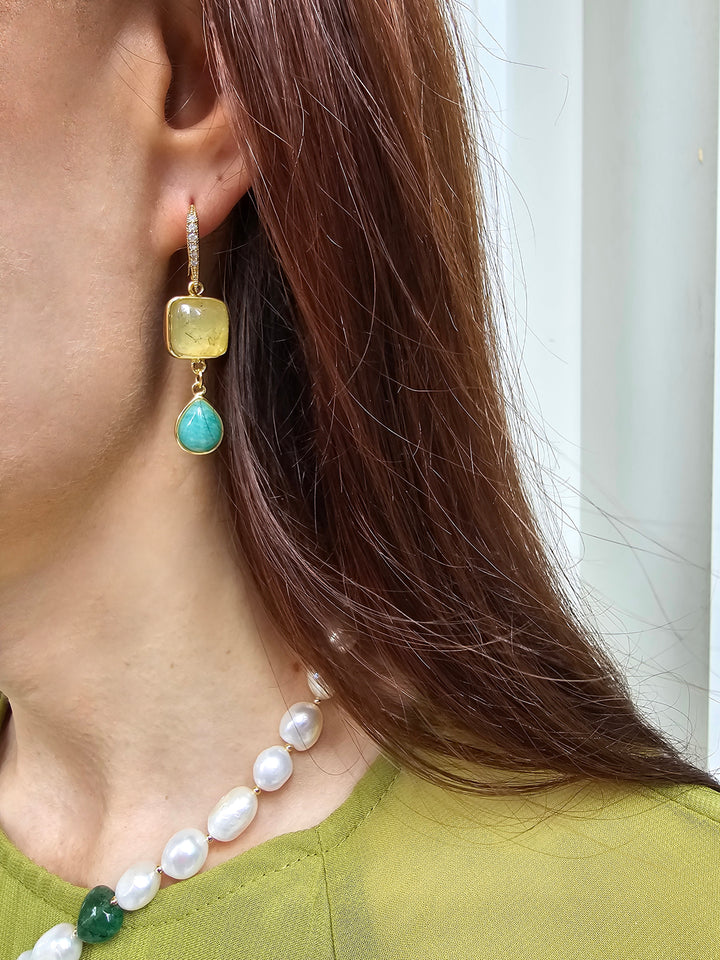 Irregular Freshwater Pearls With Heart Shaped Green Aventurine Necklace PN064