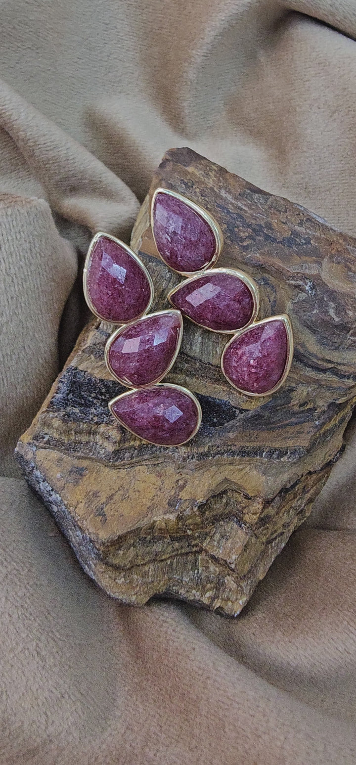 Strawberry Quartz Statement Stud Earrings NE016