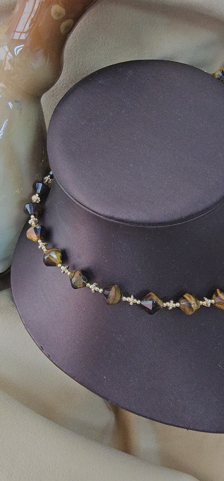 Tiger Eye Stone Minimalist Choker Necklace NN024