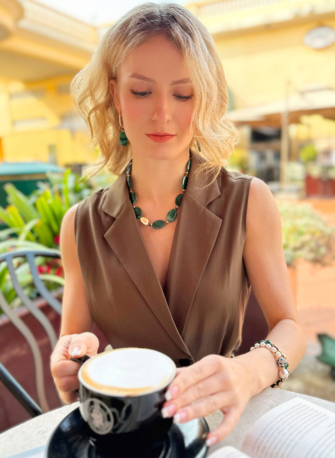 Oval Malachite Statement Necklace JN051 - FARRA