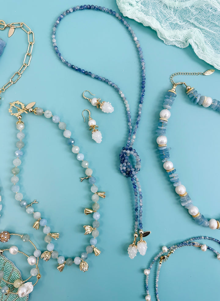 Blue Kyanite with Strawberry Pendants Open-end Necklace JN039 - FARRA