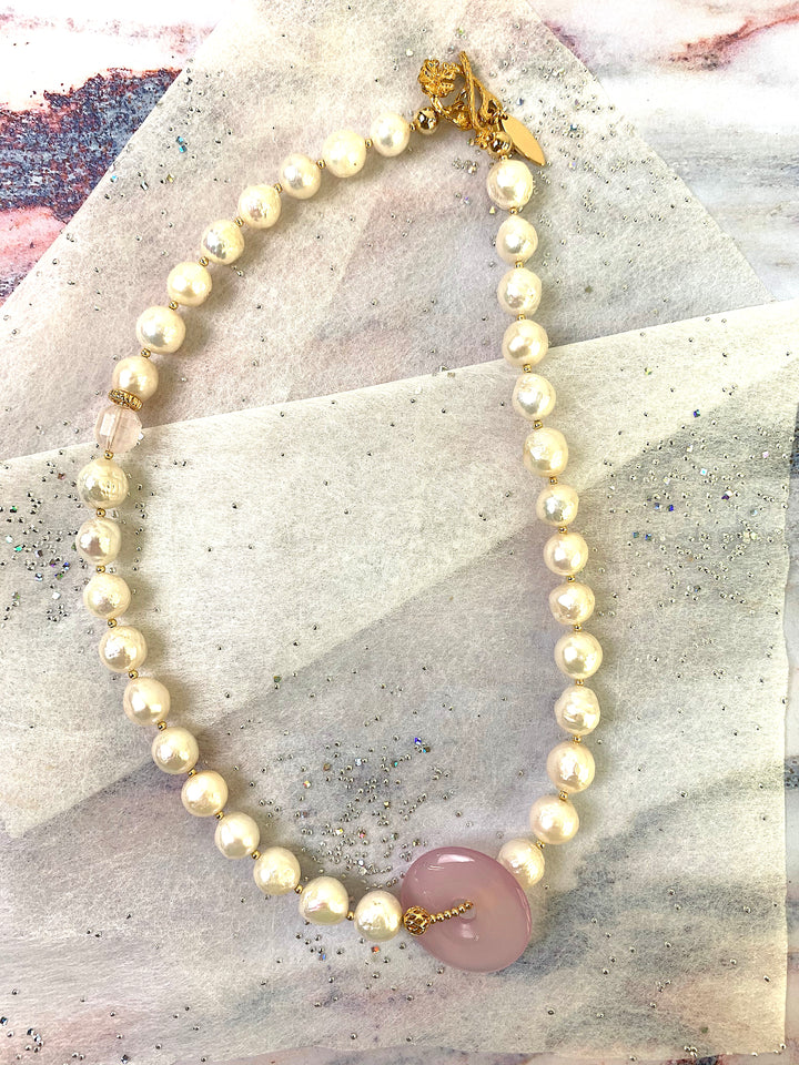 Freshwater Pearls with Rose Quartz Simple Short Necklace EN030 - FARRA