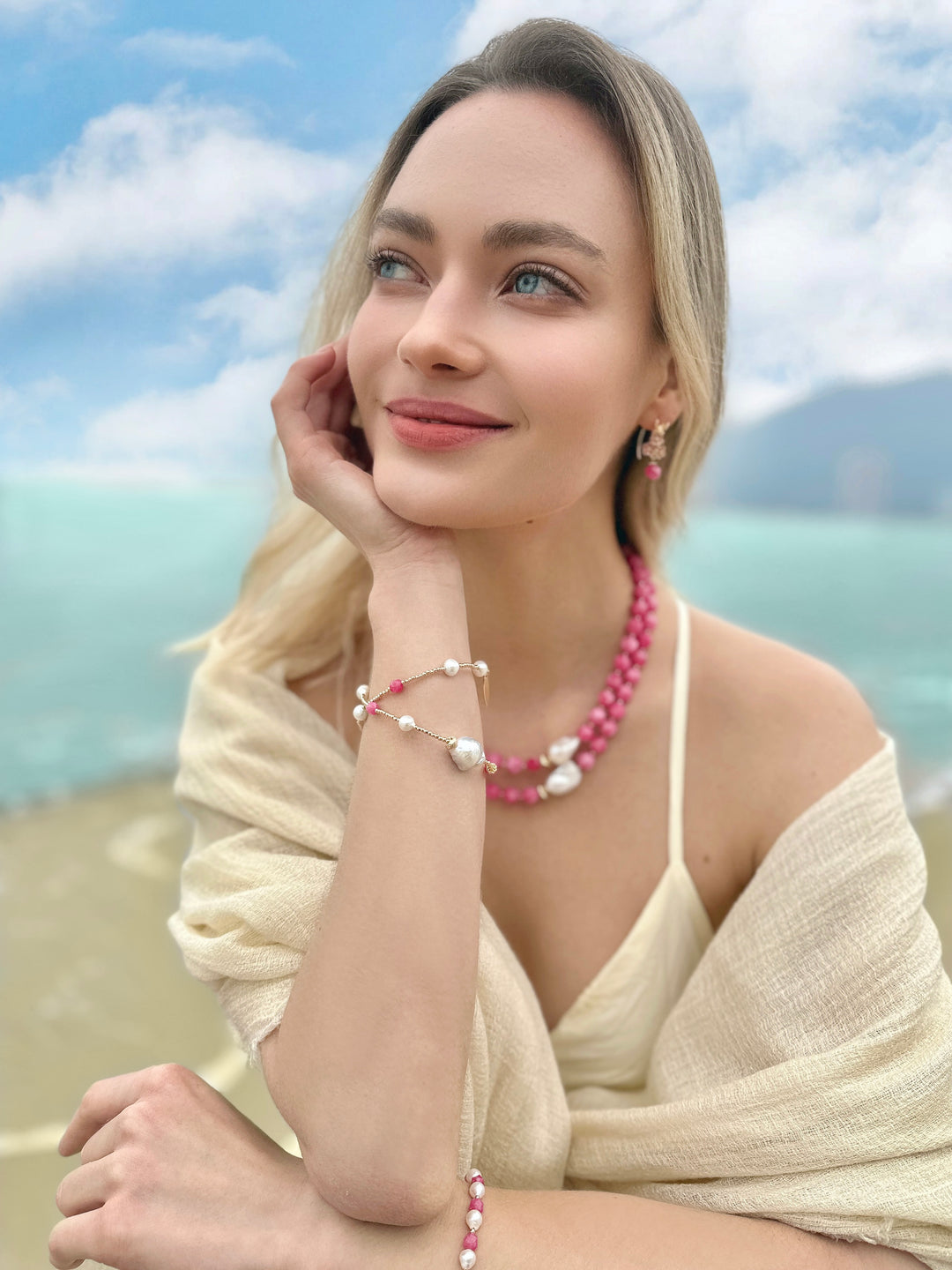 Baroque Pearls With Pink Gemstones Double Layers Bracelet/ Choker LB001 - FARRA