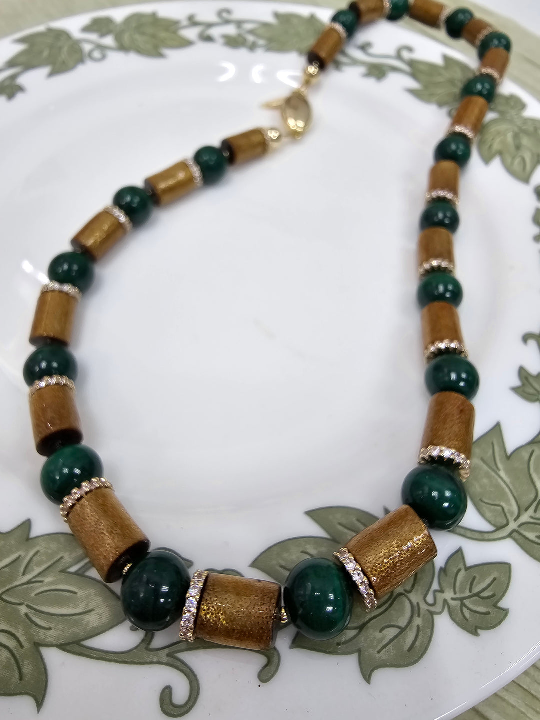 Golden Coral With Green Malachite Necklace NN037