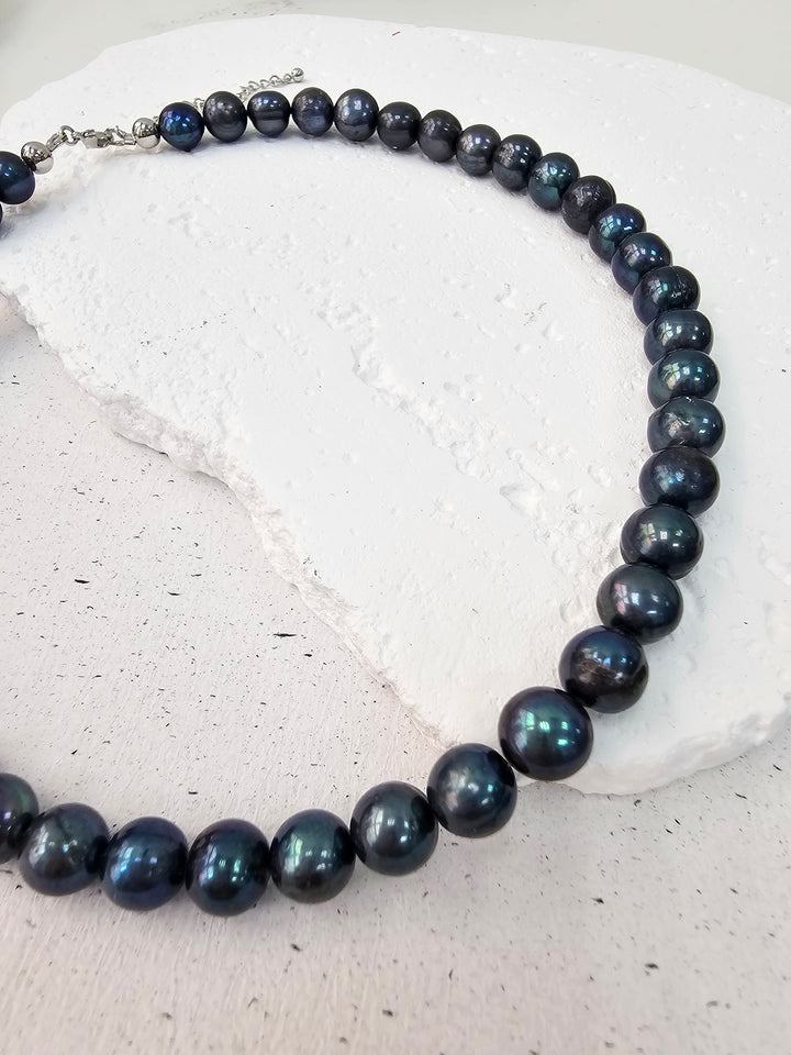 Deep Purple Freshwater Pearls Mens Necklace MEN02