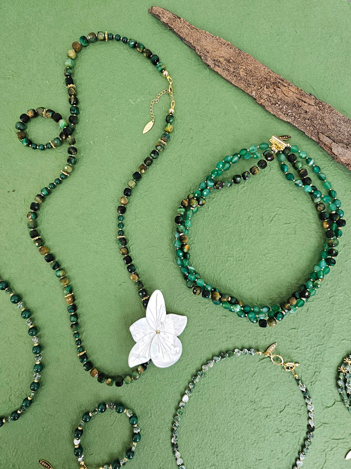 Green Cube Tiger-eye Stone With Giant Flower Shell Long Necklace QN019