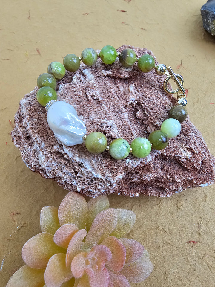 Green Opal With Baroque Pearl Bracelet QB005