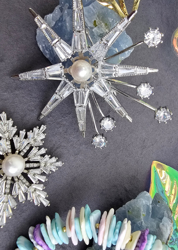 Pearl Setting Star Shaped Brooch PQ004