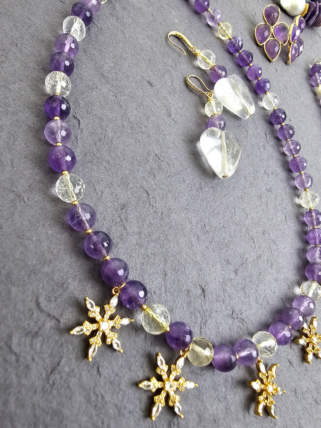 Amethyst With Snowflake Pendant Statement Necklace QN026