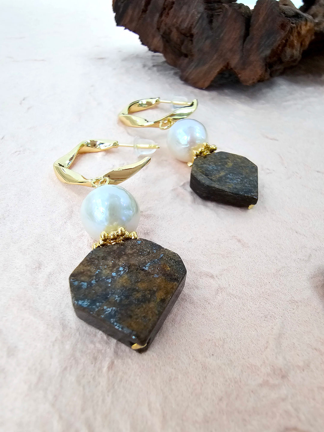 Geometric Tiger-eye Stone With Freshwater Pearls Earrings QE001