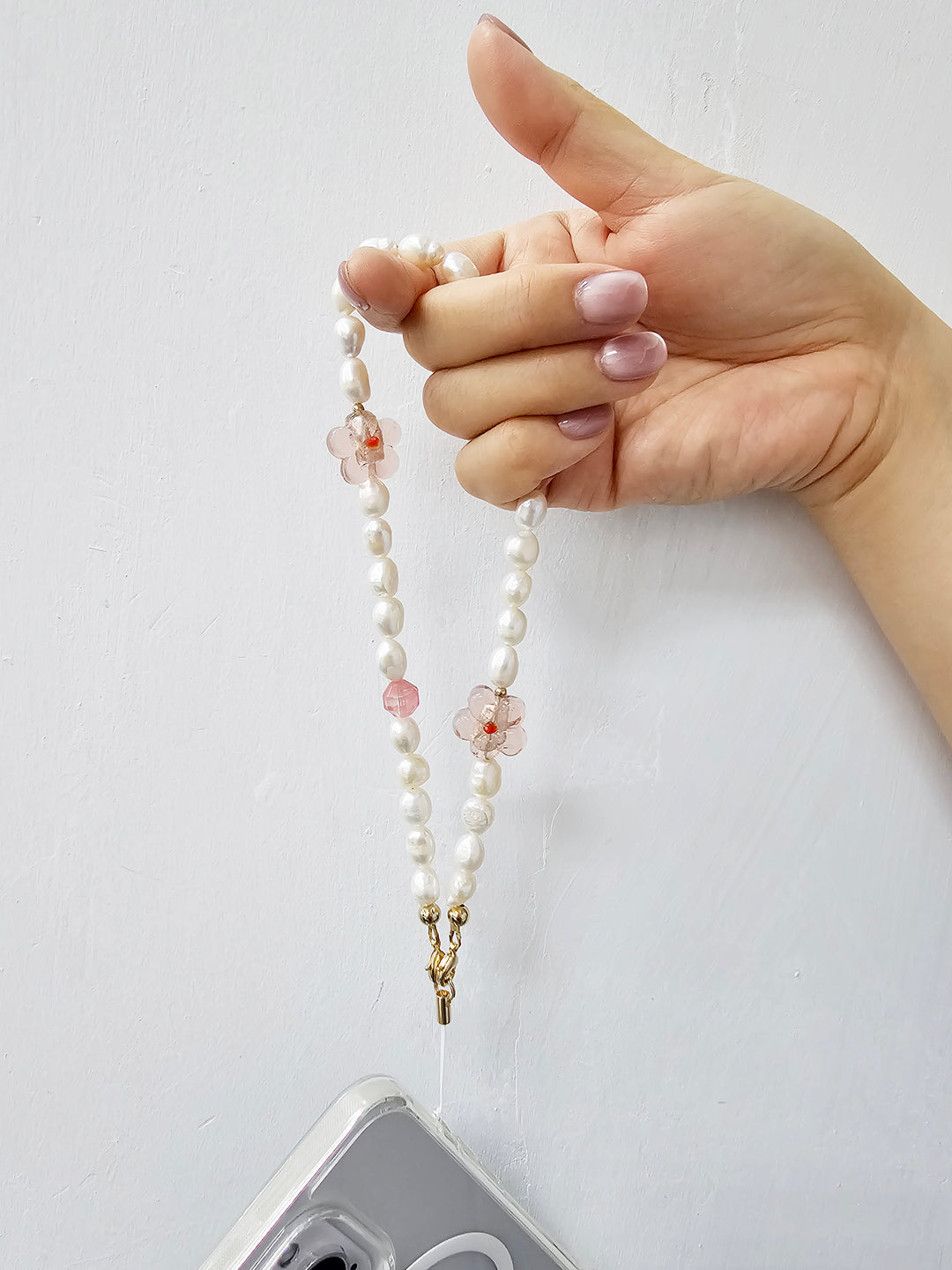 Freshwater Pearls With Pink Flowers Lovely Phone Strap PC052
