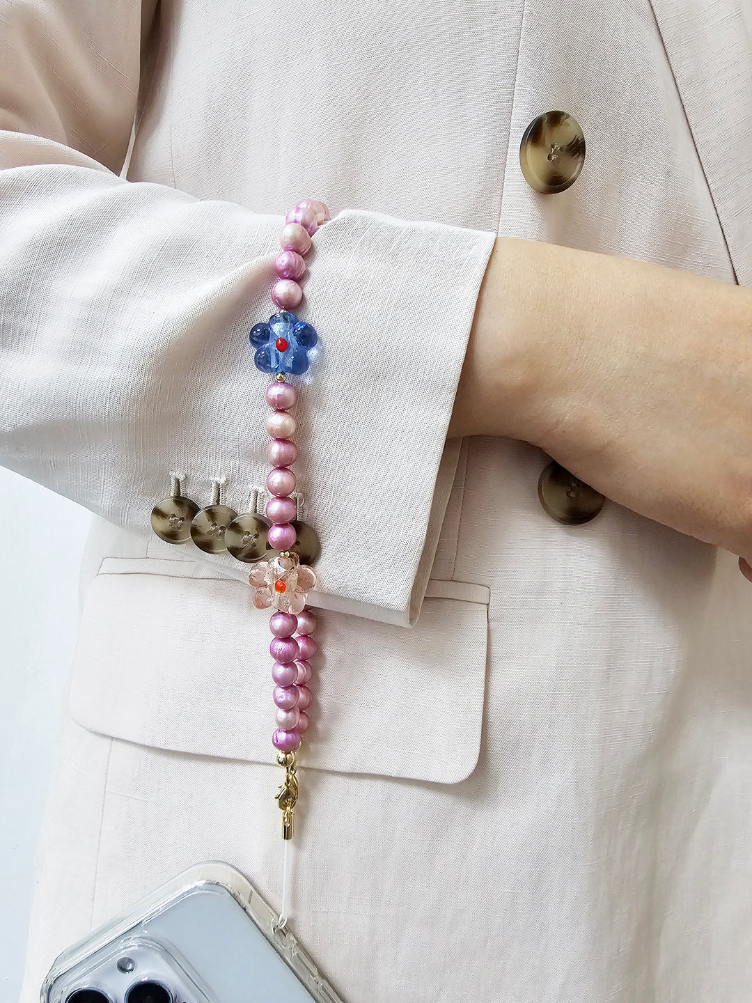 Pink Freshwater Pearls With Flowers Lovely Phone Strap PC056
