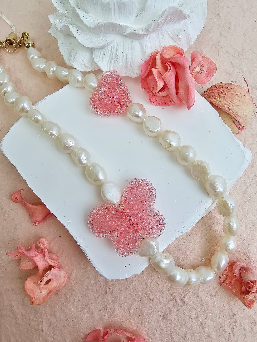Freshwater Pearls With Candy Style Pink Butterfly Phone Strap PC050