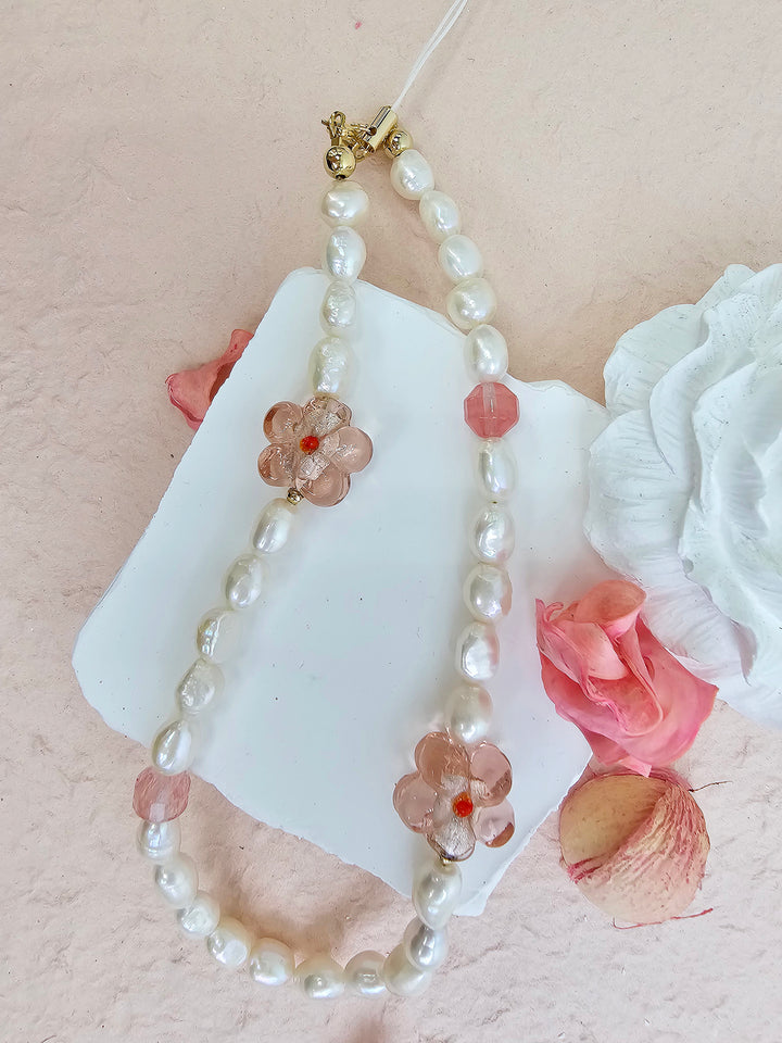 Freshwater Pearls With Pink Flowers Lovely Phone Strap PC052