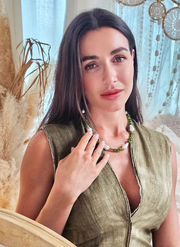Green Bamboo Coral with Baroque Pearls Necklace QN011