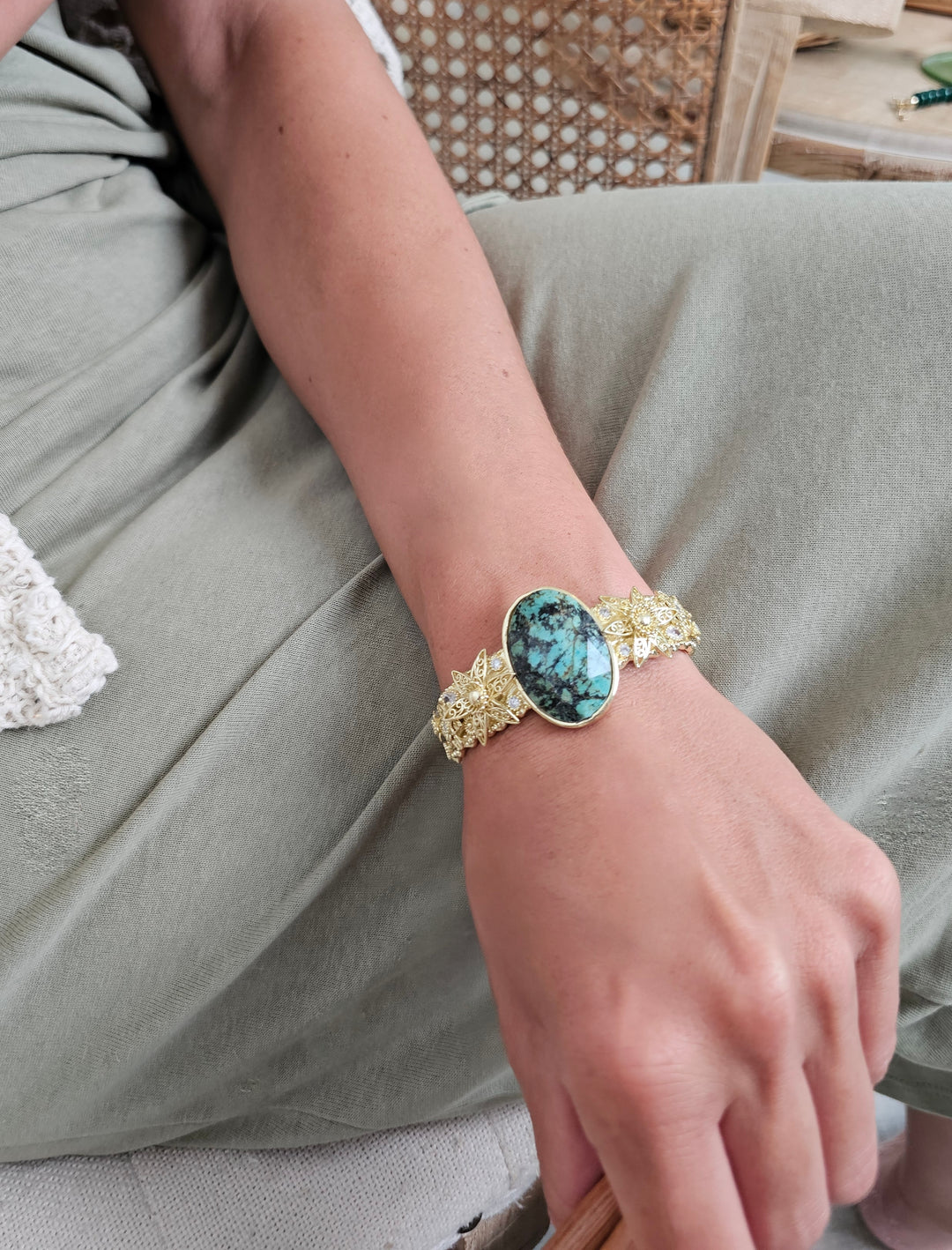 African Turquoise Stone Bangle QB006