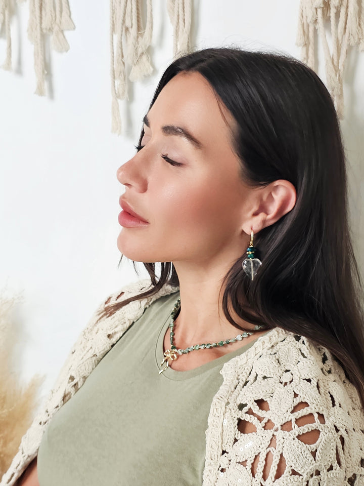 Green Dot Agate With Bowknot Pendant Necklace QN021