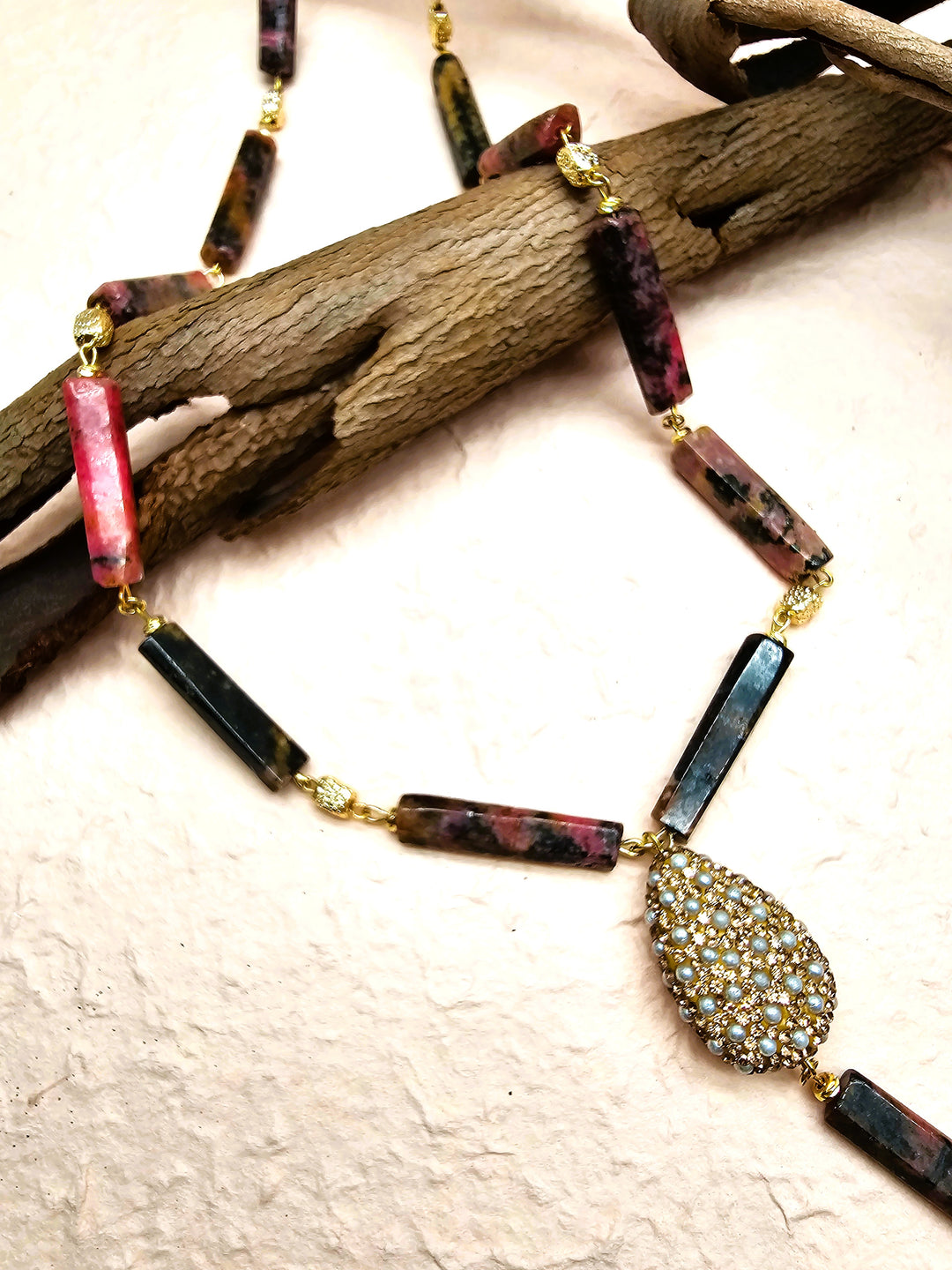 Elegant Y-Shaped Red Rhodonite Necklace with Tassel Accents QN037