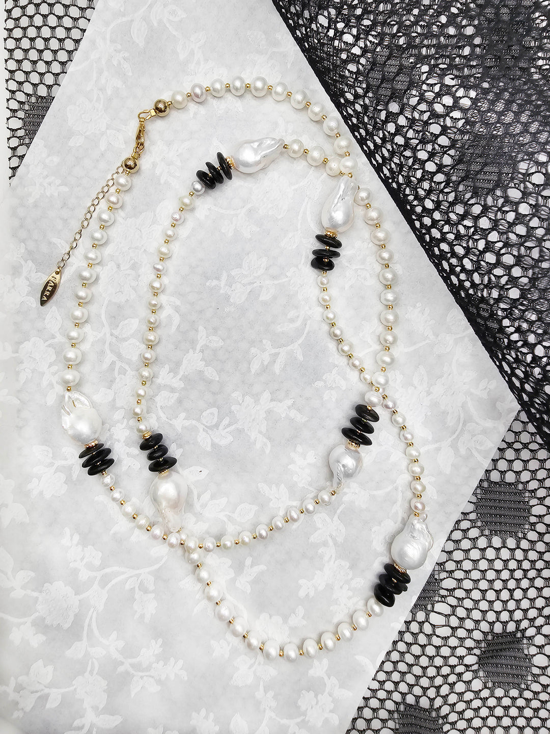 Baroque Pearls With Black Tourmaline Long Necklace QN041