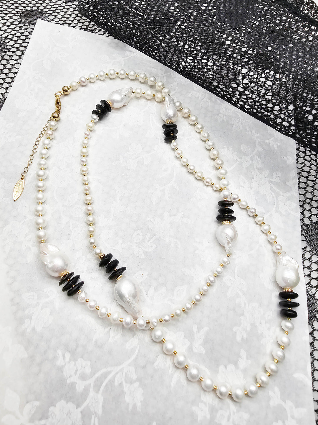 Baroque Pearls With Black Tourmaline Long Necklace QN041