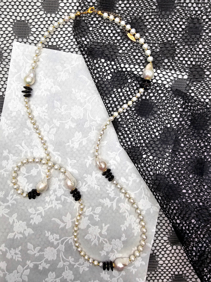 Baroque Pearls With Black Tourmaline Long Necklace QN041