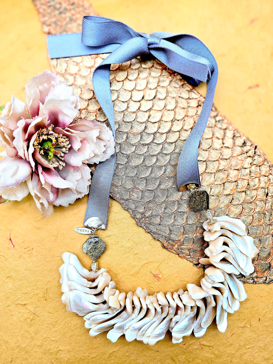 Giant Shell Pendant with Silk Ribbon Statement Necklace QN010