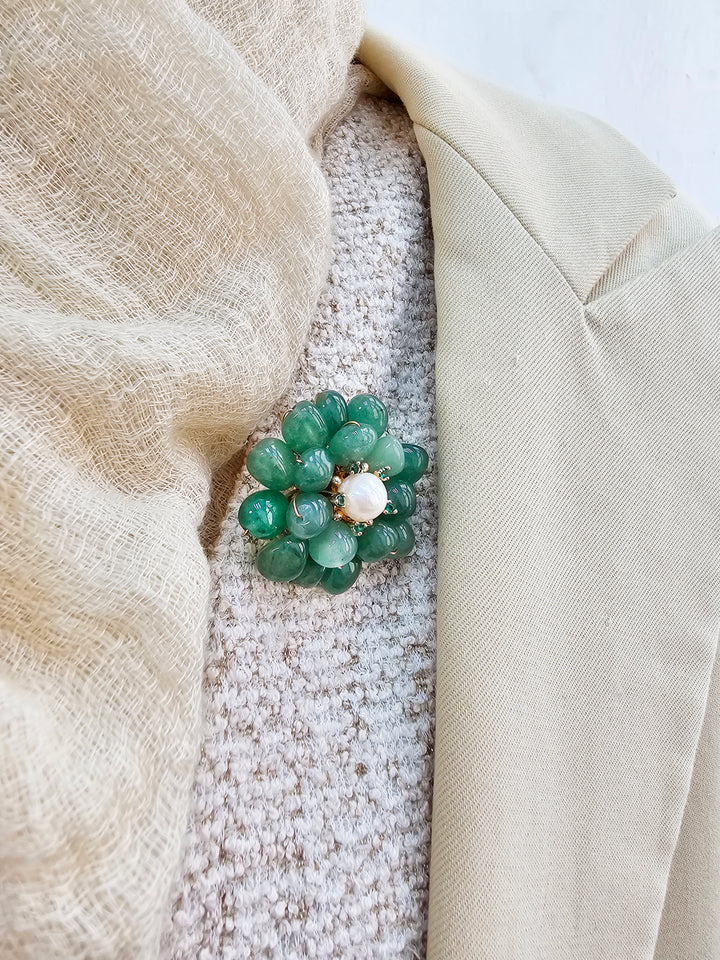 Handcrafted Flower Shaped Aventurine Brooch QP003