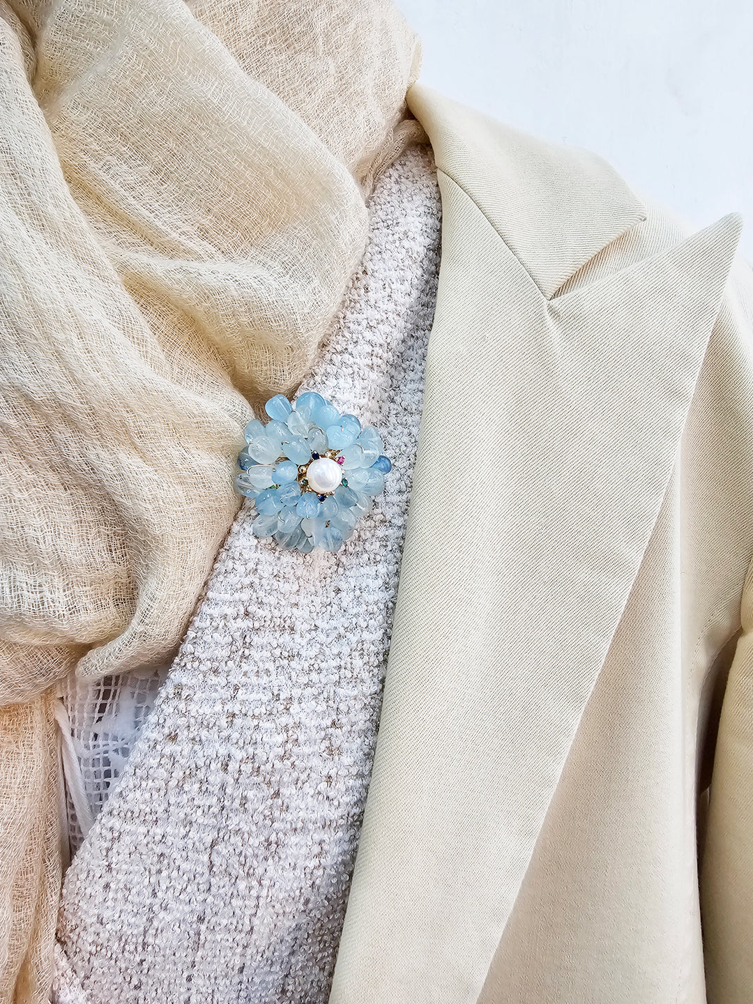 Handcrafted Flower Shape Natural Aquamarine Brooch LP003