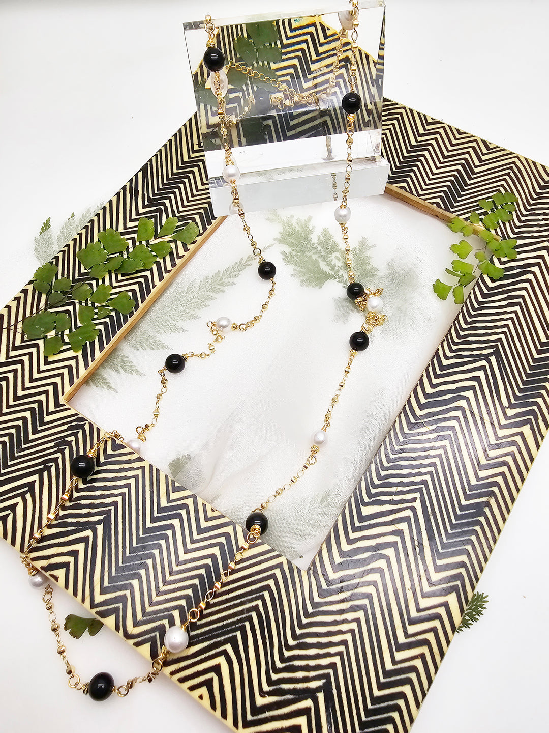 Black Obsidian And White Pearls Long Necklace RN039