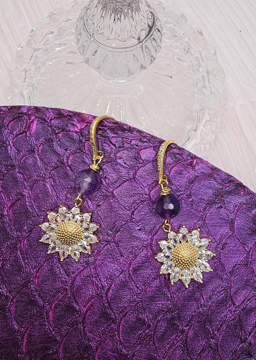 Amethyst With Daisy Dangle Earrings RE019