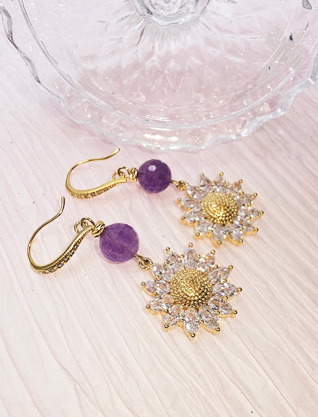 Amethyst With Daisy Dangle Earrings RE019