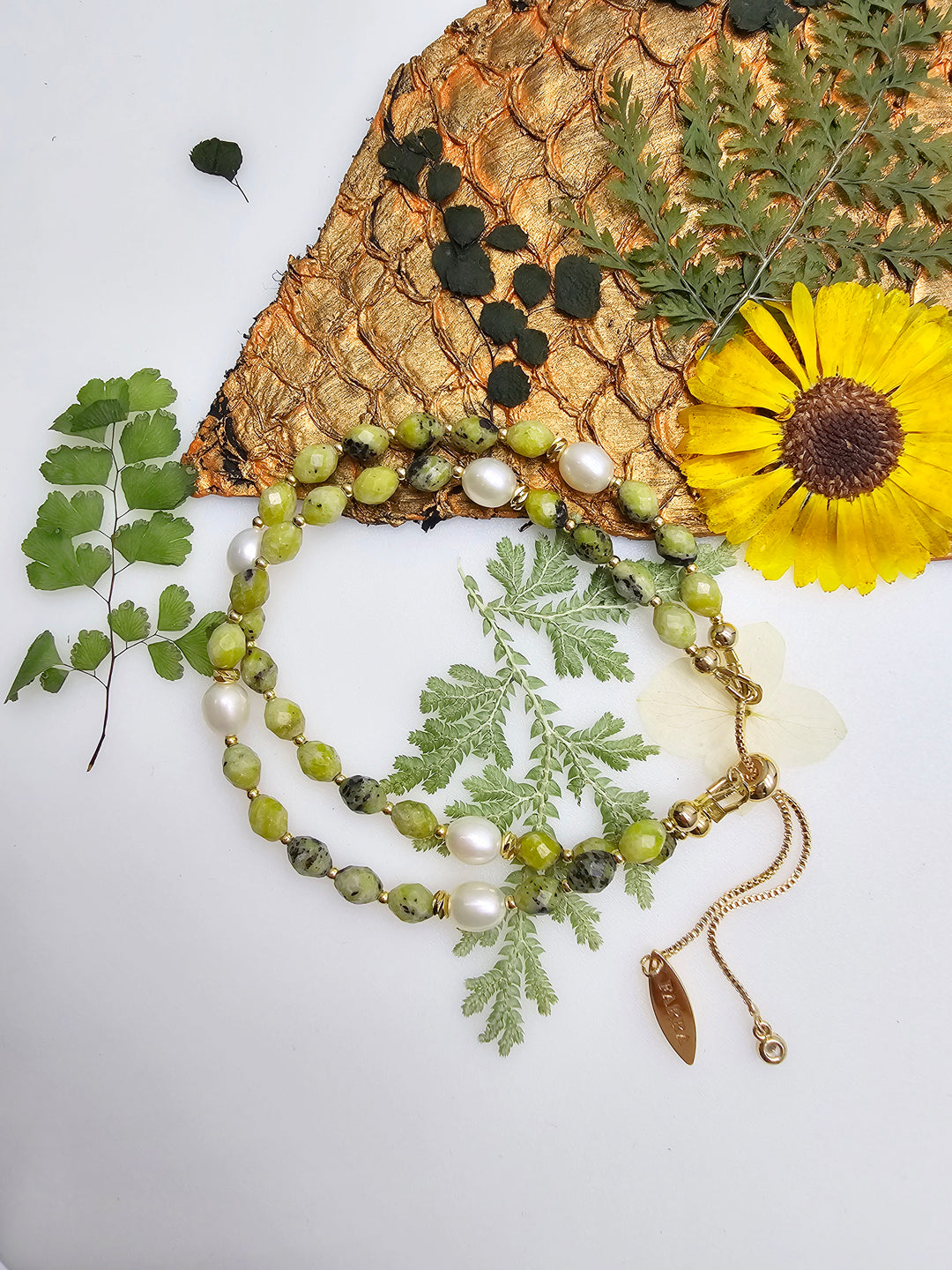 Green Gemstone With White Pearls Double Layers Slider Bracelet RB008