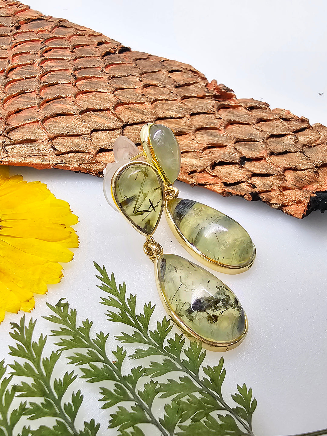 Teardrop Prehnite Drop Earrings RE011