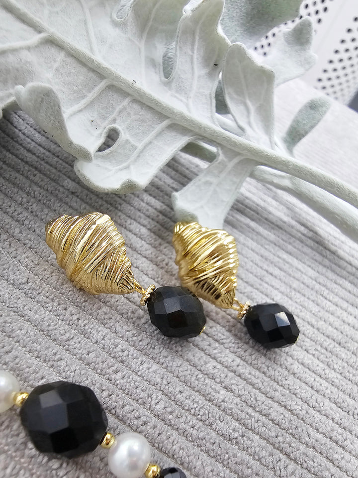 Classic Oval Black Obsidian With Gold Stud Earrings SE030