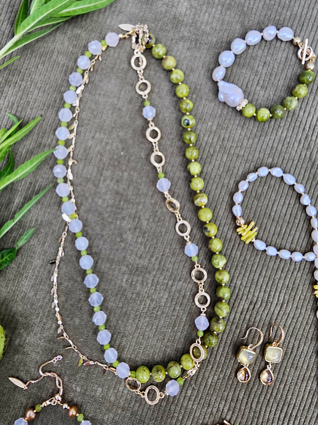 Green Opal With White Agate Layered Necklace SN030
