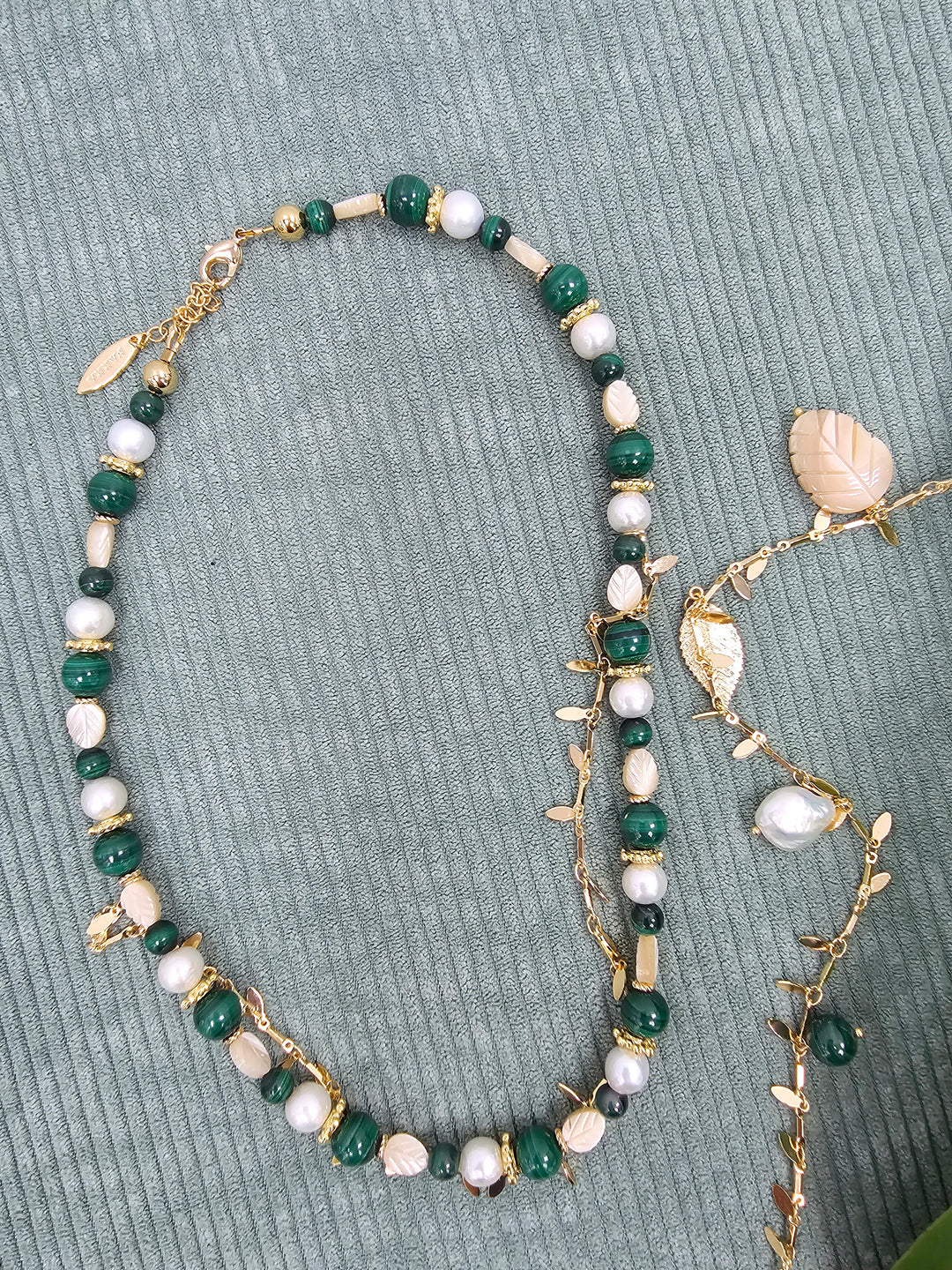 Boho Chic Malachite With Leaves Shell And Pearls Layered Necklace SN028