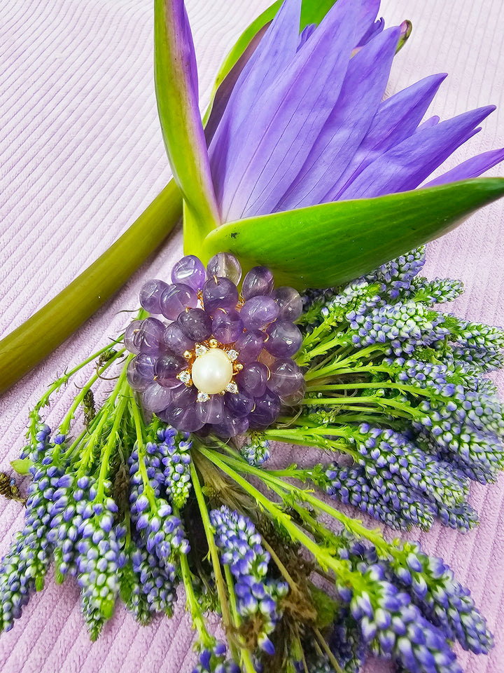 Flower Shaped Amethyst With Freshwater Pearl Brooch SP004