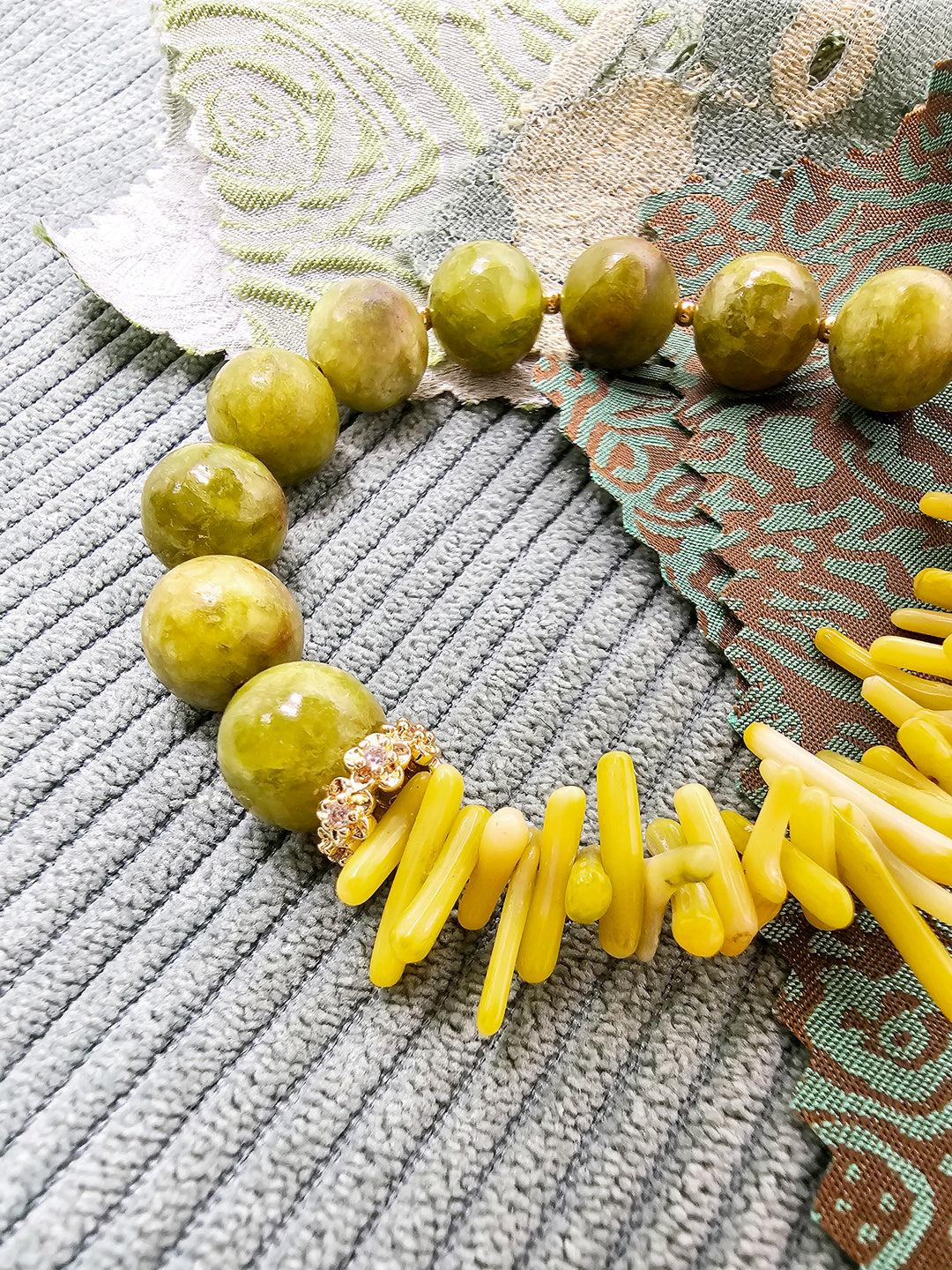 Natural-Inspired Green Opal With Yellow Bamboo Coral Bracelet SB019