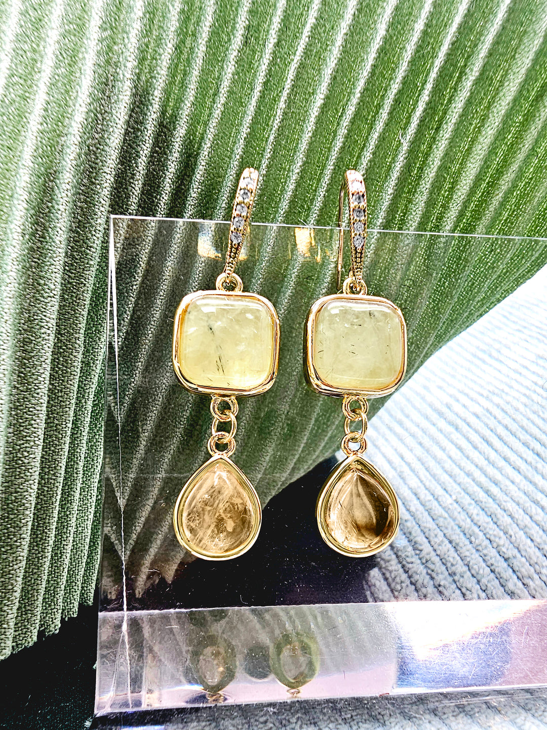 Prehnite With Teardrop Cotrine Dangle Earrings SE019