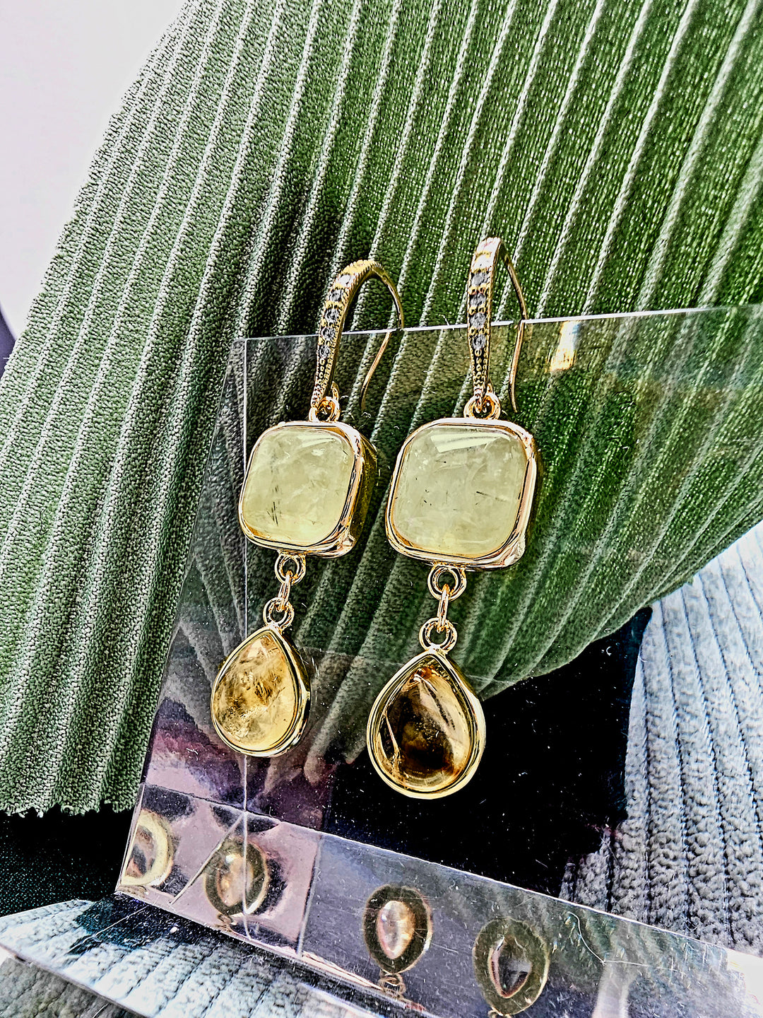 Prehnite With Teardrop Cotrine Dangle Earrings SE019
