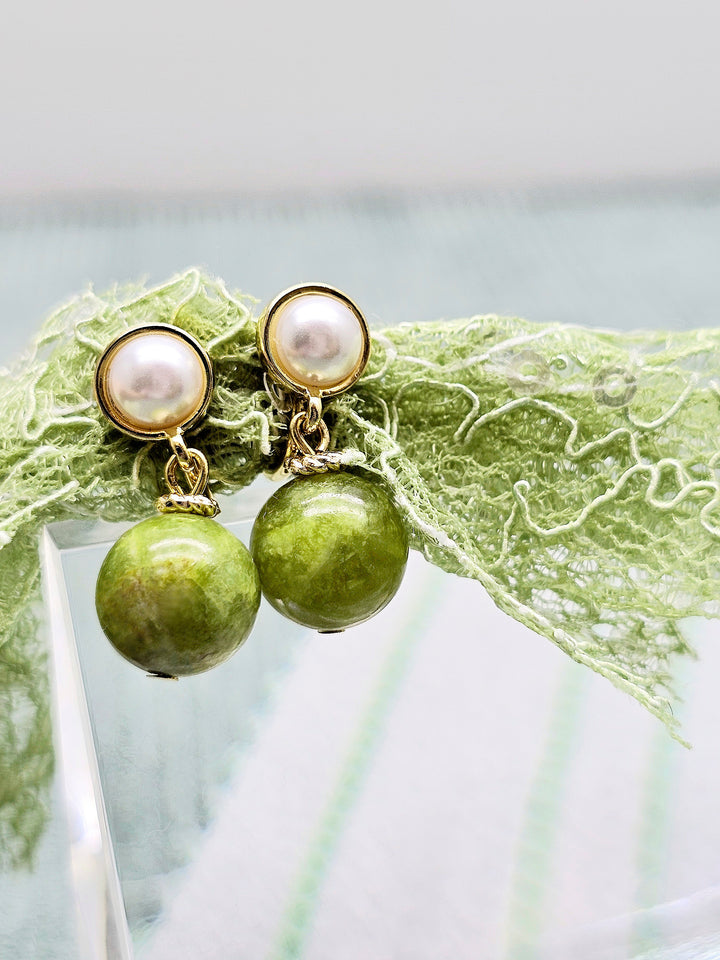 Classic Green Opal Dangle Clip-On Earrings SE020