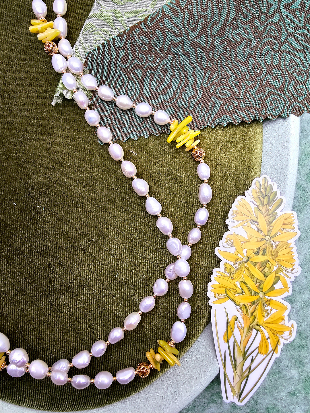 Freshwater Pearl With Yellow Bamboo Coral Long Necklace SN032