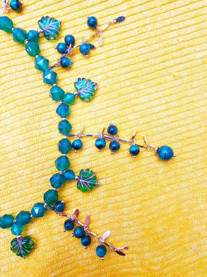 Natural Inspired Green Gemstone With Leaves Charm Tassel Necklace SN026