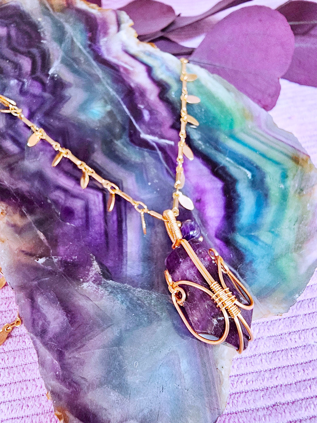Leaves Chain With Amethyst Pendant Long Necklace SN015