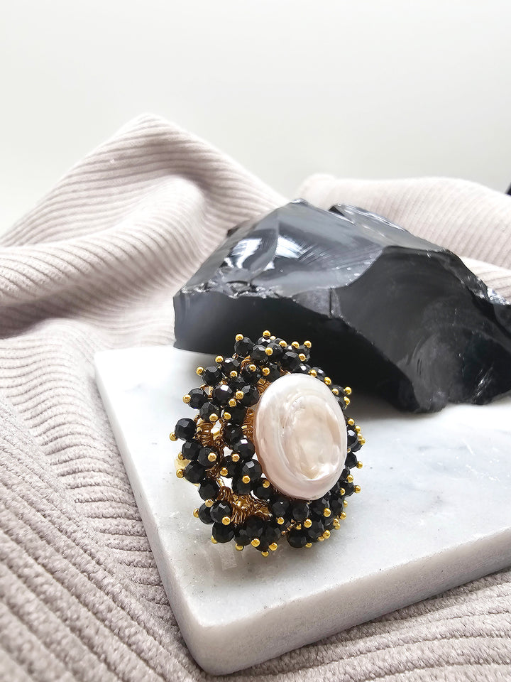 Romantic Style Freshwater Pearl With Black Obsidian Cocktail Ring SR010